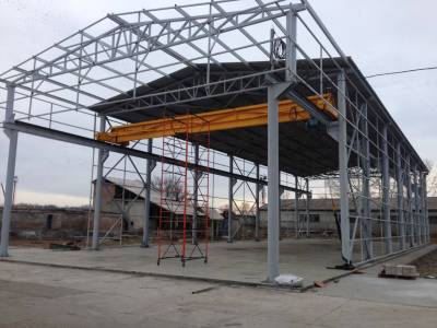 Строительство прямостенных ангаров